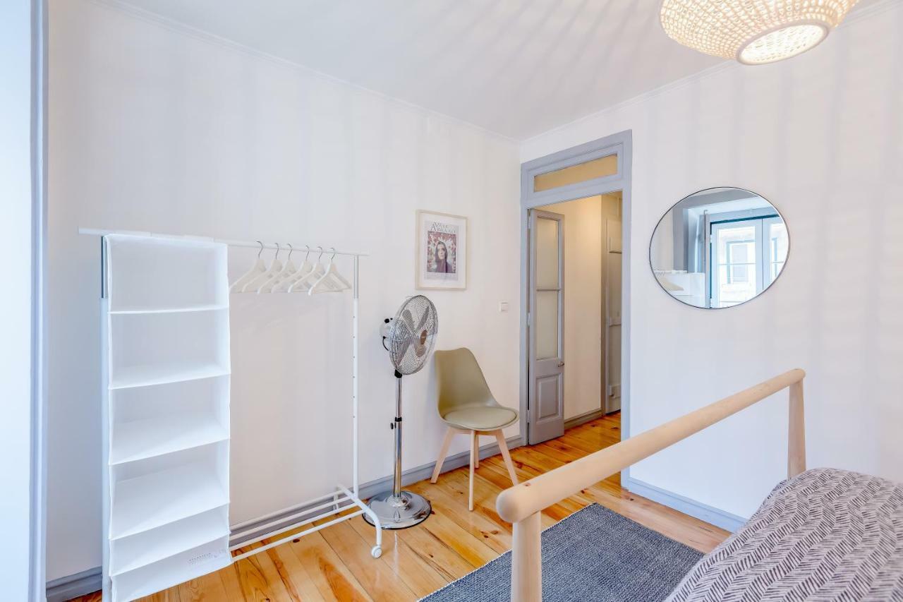 Alfama, Bright And Spacious With Private Terrace, By Timecooler Lisbon Exterior photo