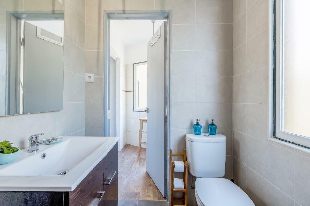Alfama, Bright And Spacious With Private Terrace, By Timecooler Lisbon Exterior photo