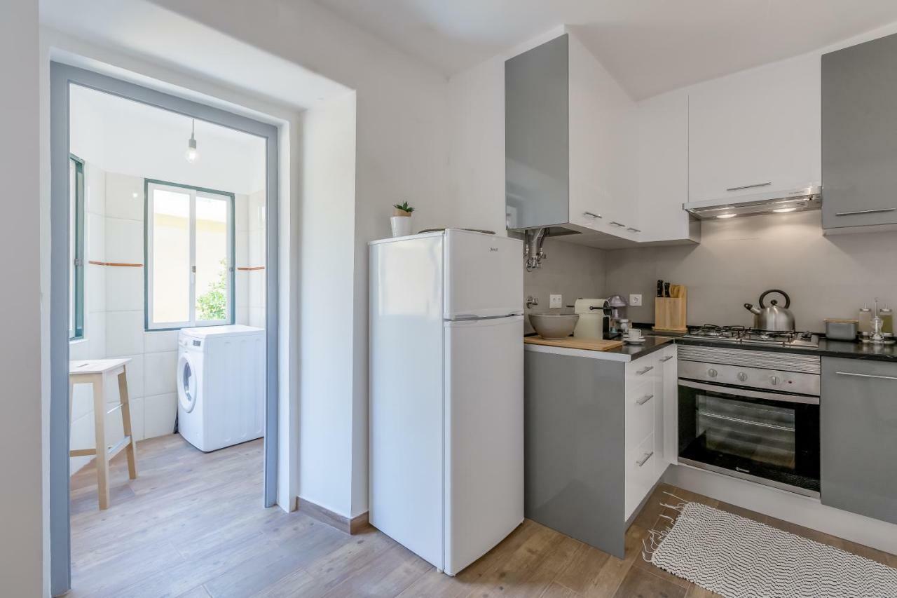Alfama, Bright And Spacious With Private Terrace, By Timecooler Lisbon Exterior photo