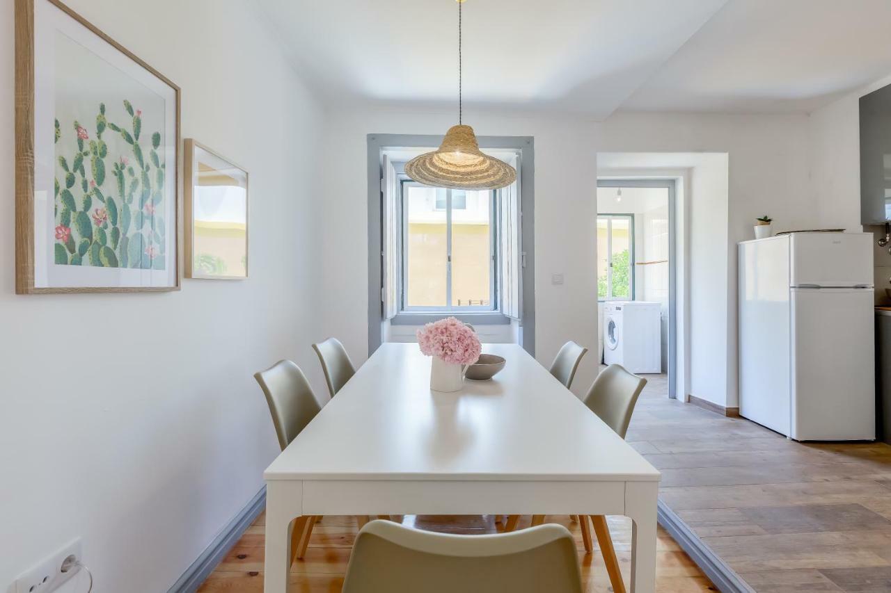 Alfama, Bright And Spacious With Private Terrace, By Timecooler Lisbon Exterior photo